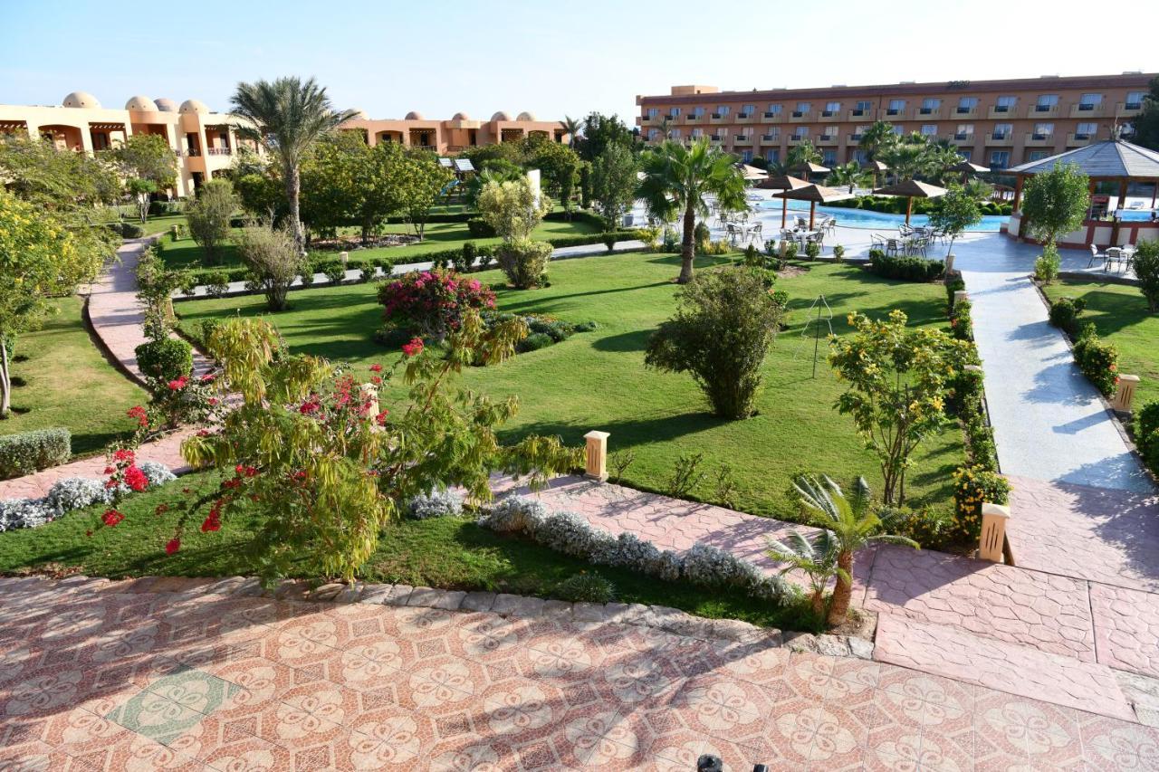 Wadi Lahmy Azur Resort - Soft All-Inclusive Abū Ghuşūn Εξωτερικό φωτογραφία